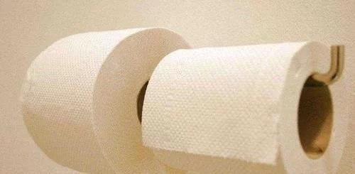 保定杠紙廠家問：你還不知道“紙巾紙”與“衛(wèi)生紙”差到哪里了嗎？